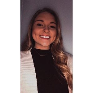 Meet your Posher, Maddy